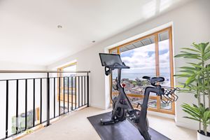 Photo 27- click for photo gallery